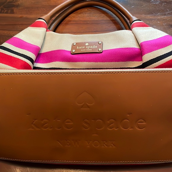 Kate Spade Oak Island Striped Tote Hobo Bag - Leather Handles & Bottom - Picture 5 of 8